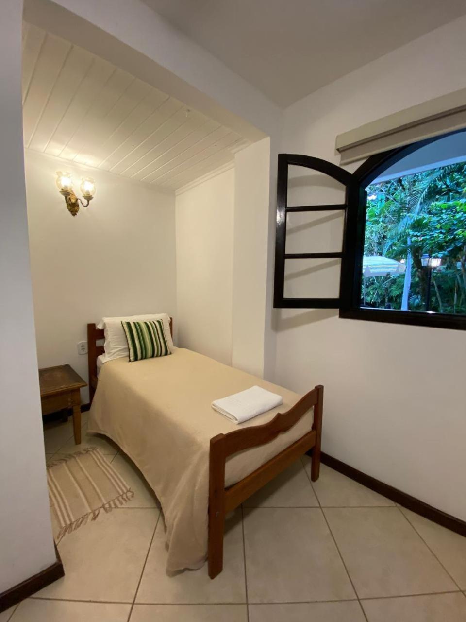 Aratinga Inn Abraão Esterno foto